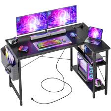 Bureau Gaming Dangle BEXEVUE - Confort et Style pour Vos Sessions de Jeu